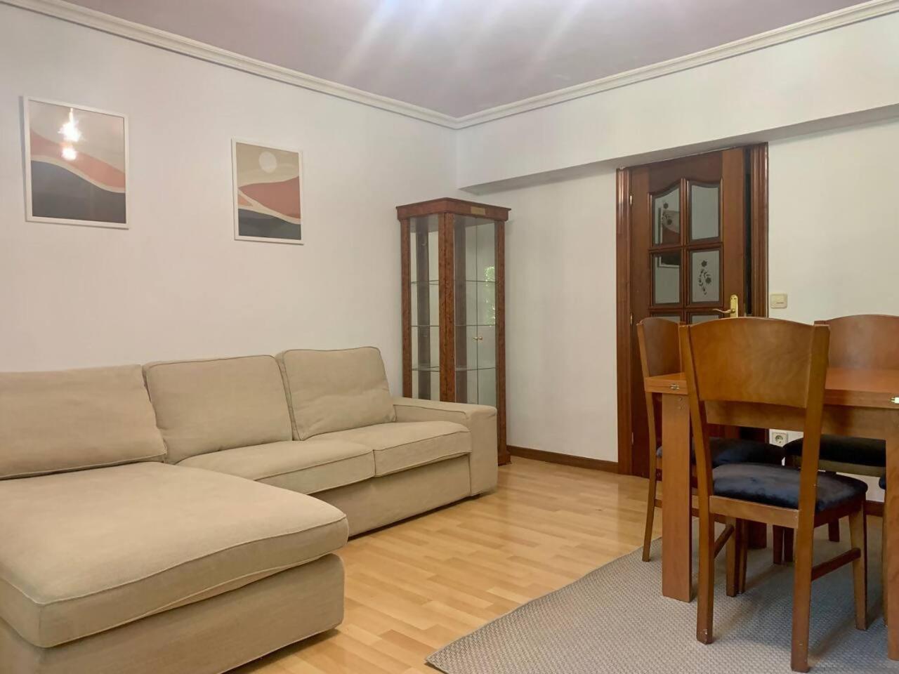 Apartamento Centrico Y Comodo Vitoria-Gasteiz Esterno foto
